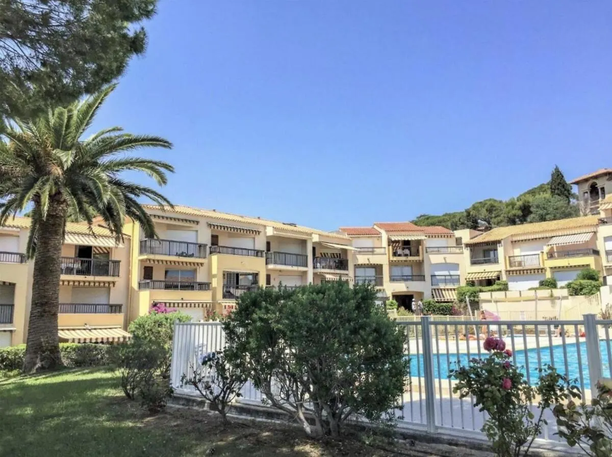 Appt 29M2 - Parking - Wifi - Clim - Piscine Apartment Roquebrune-sur-Argens 0*,