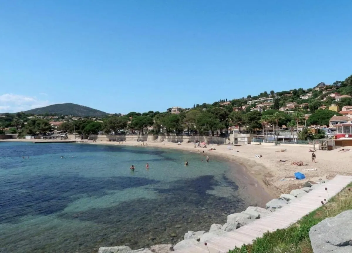Appt 29M2 - Parking - Wifi - Clim - Piscine Apartment Roquebrune-sur-Argens