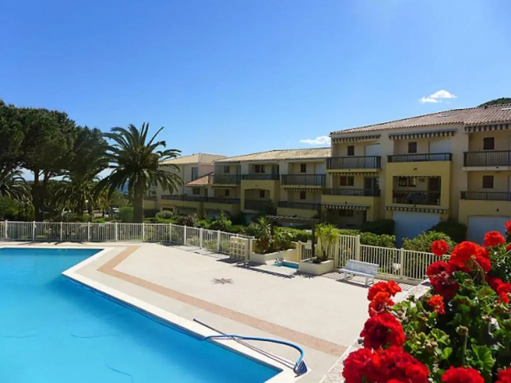 Appt 29M2 - Parking - Wifi - Clim - Piscine Apartment Roquebrune-sur-Argens