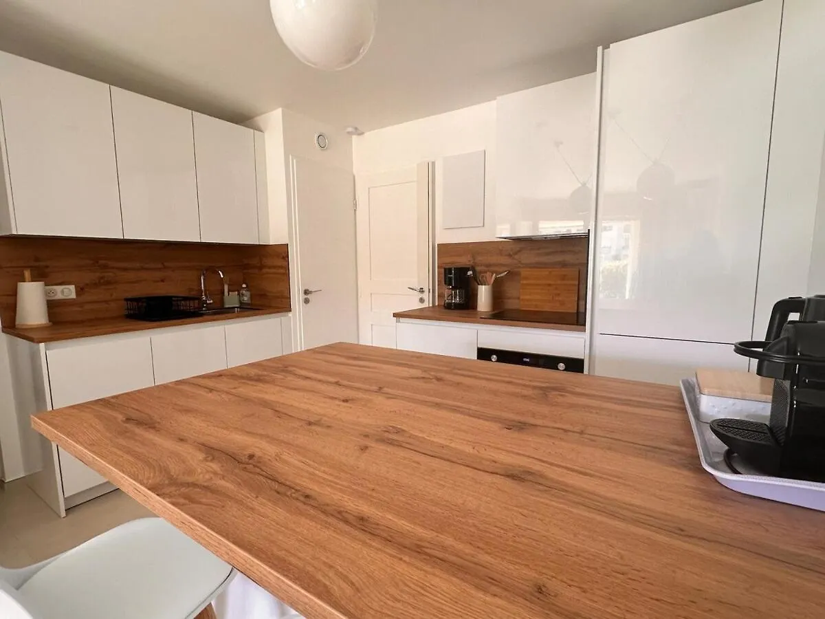 Appt 29M2 - Parking - Wifi - Clim - Piscine Apartment Roquebrune-sur-Argens