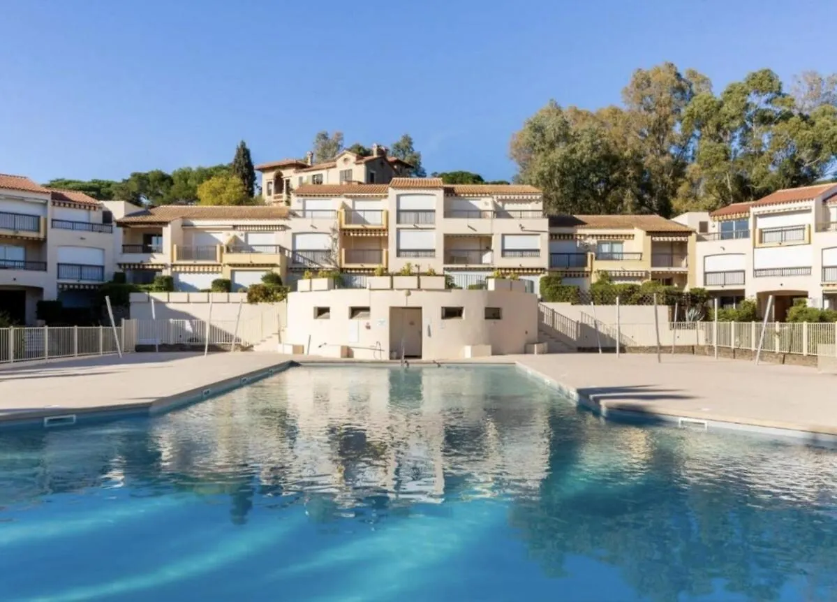 Appt 29M2 - Parking - Wifi - Clim - Piscine Apartment Roquebrune-sur-Argens 0*,